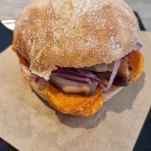 SANDWICH DE ASADO