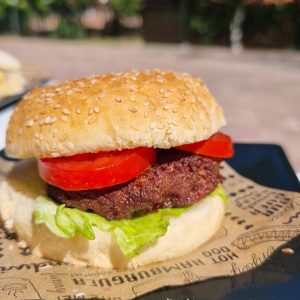 HAMBURGUESA VEGANA DE LA CASA
