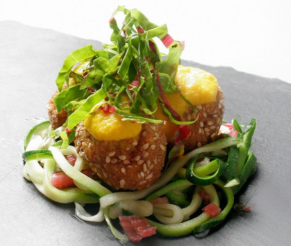 ENSALADA VEGANA TAKUCHI